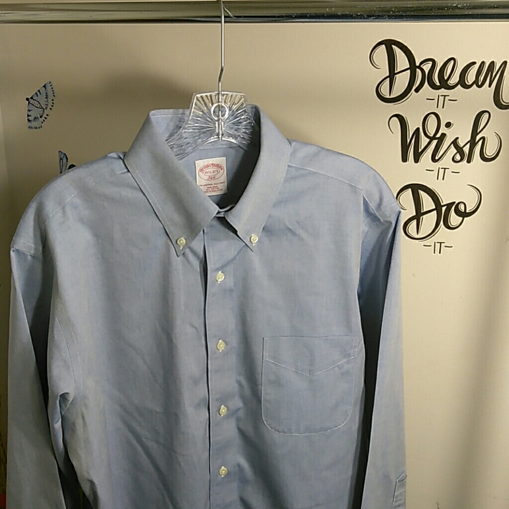 Men's Brooks Brothers Shirt - Picture 2 of 5